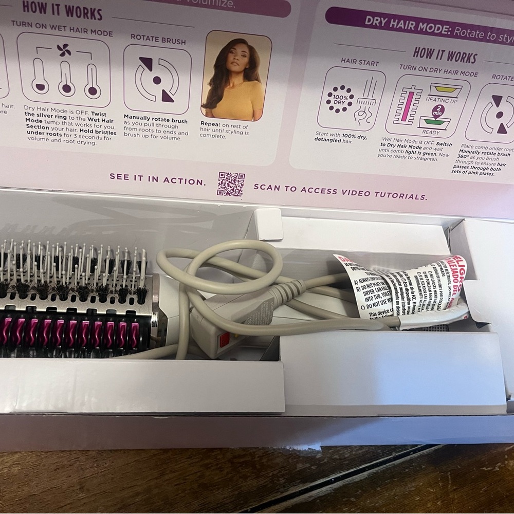 SmoothStyle Heated Hair Tool - White and Purple - Picture 2 of 4